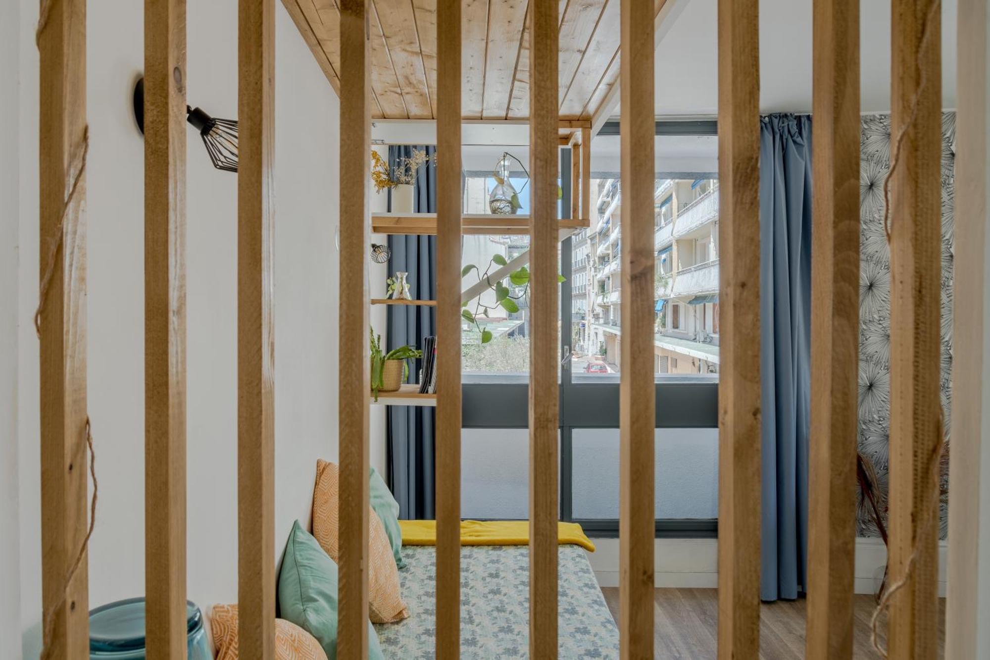 *Las Flores* Joli Studio Avec Balcon Marseille Luaran gambar